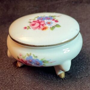 Vintage Small Floral Trinket Box on 3 Legs Made in Japan